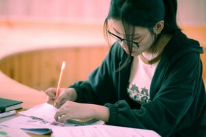 extracurricular resume scholarships