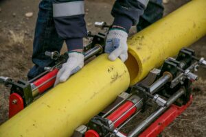 how to become a plumber