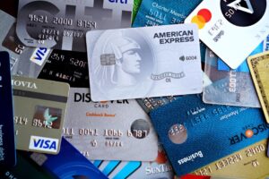 scholarships that charge a fee